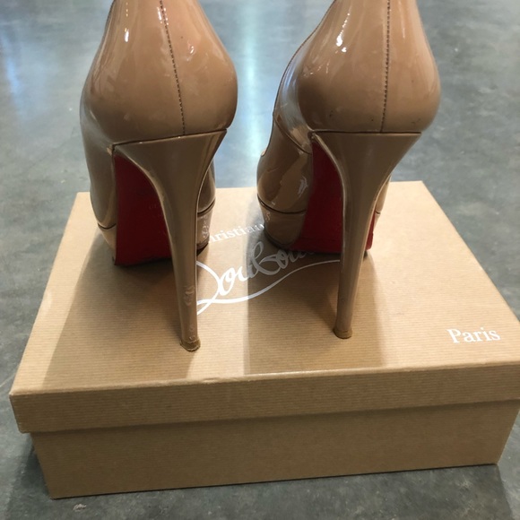 Christian Louboutin Bianca Nude Pump - Picture 5 of 6